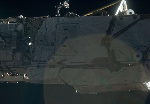 STS135-E-07011