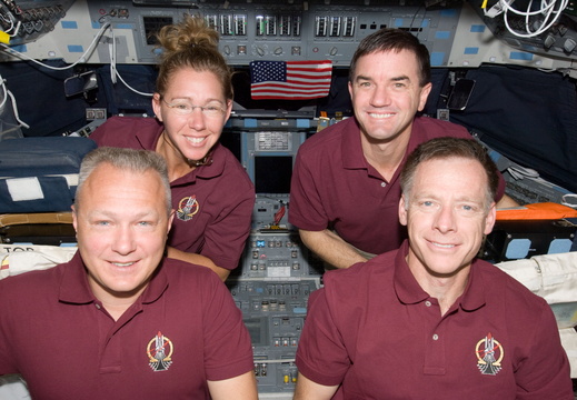 STS135-E-08716