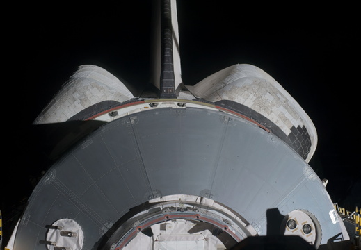 STS135-E-06445