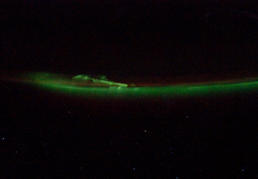 STS135-E-06369