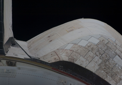 STS135-E-05132