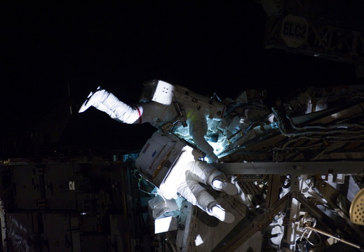 STS133-E-07414