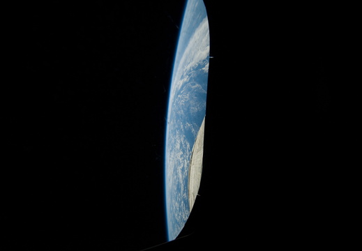 STS133-E-06963