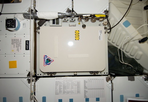 STS133-E-06021