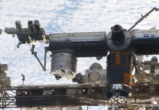 STS133-E-10578