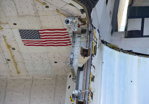 STS133-E-08139