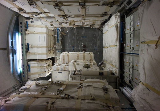 STS133-E-07858