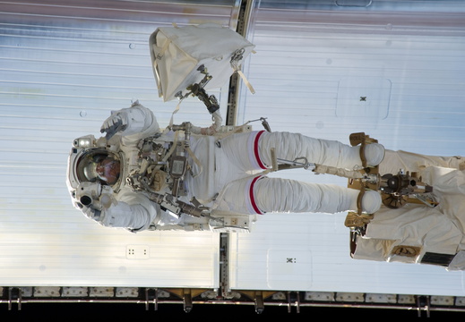 STS133-E-08234