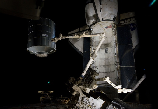 STS133-E-07521