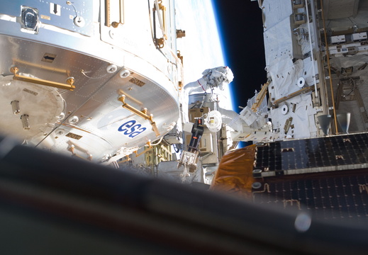 STS133-E-07458