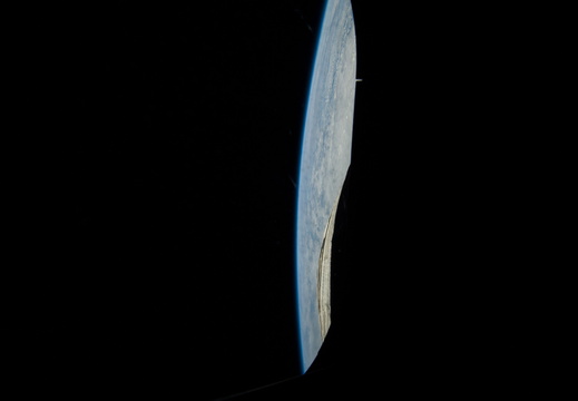 STS133-E-07023