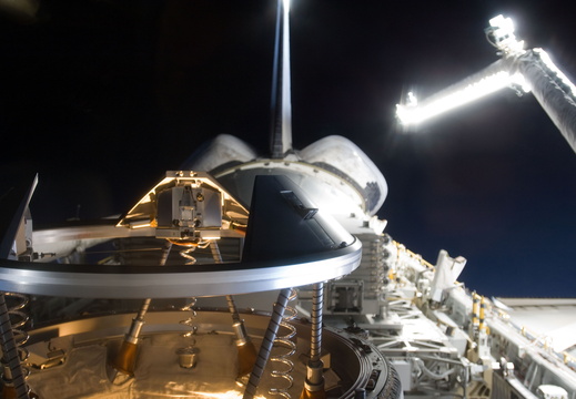 STS133-E-06790
