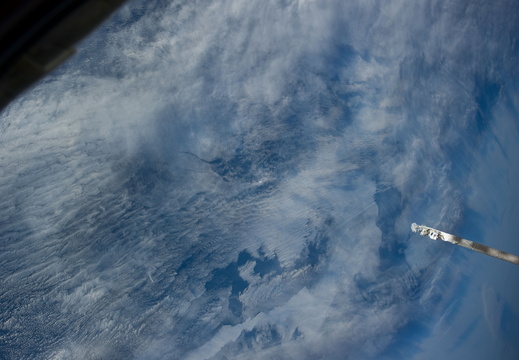STS133-E-08116