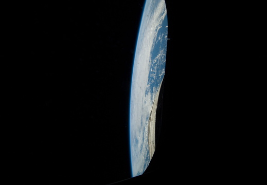 STS133-E-07000