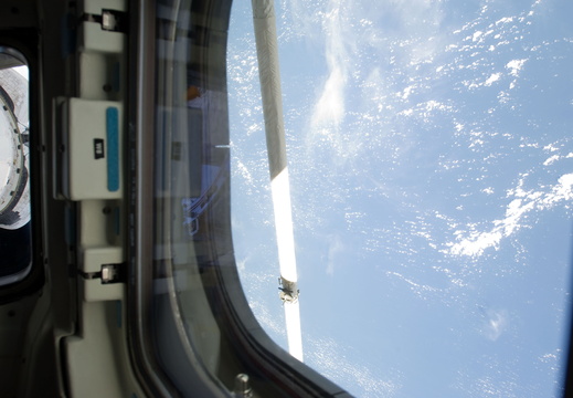 STS133-E-06063