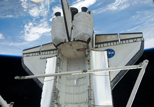 STS133-E-09053