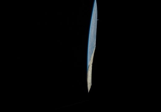 STS133-E-07033