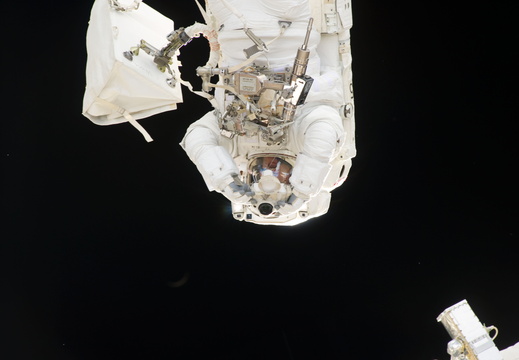 STS133-E-08224