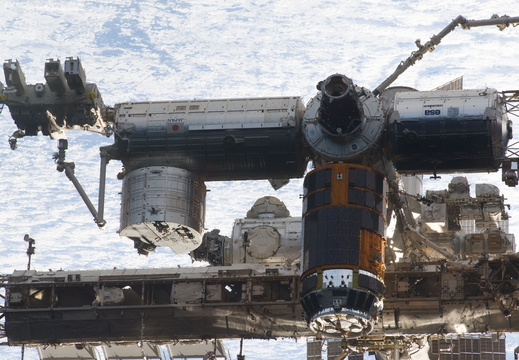 STS133-E-10576