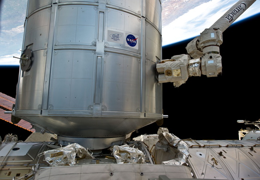 STS133-E-07600
