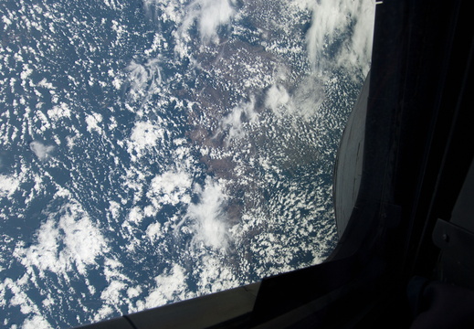 STS133-E-06915