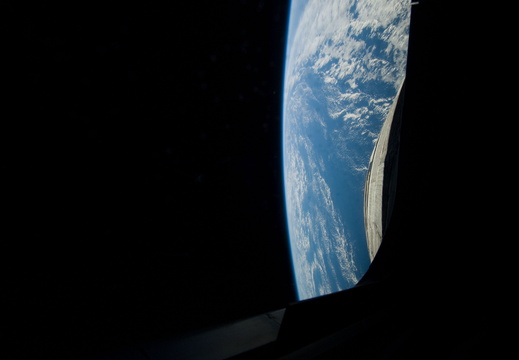 STS133-E-06960