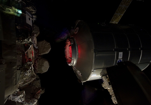 STS133-E-07572