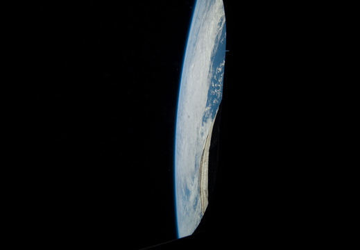 STS133-E-07005