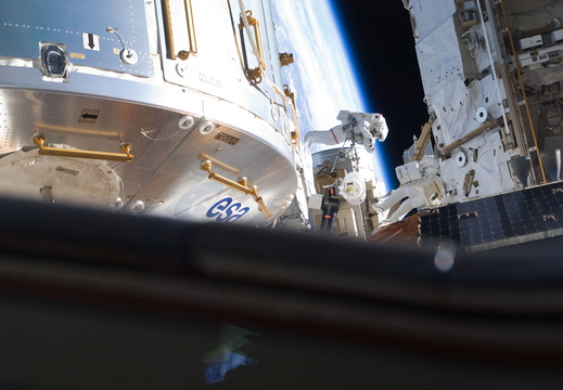 STS133-E-07455