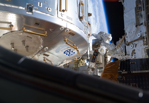 STS133-E-07459
