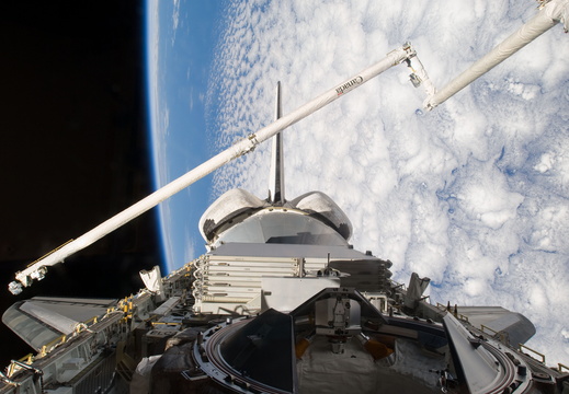 STS133-E-06061