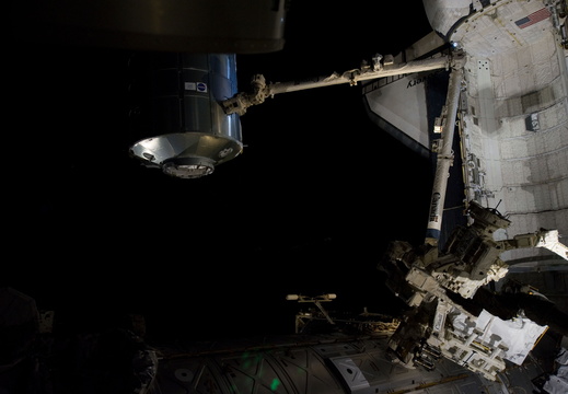 STS133-E-07540