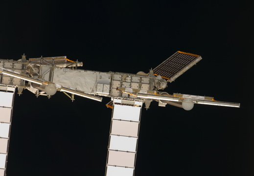 STS132-E-07309