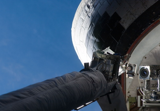 STS132-E-06936