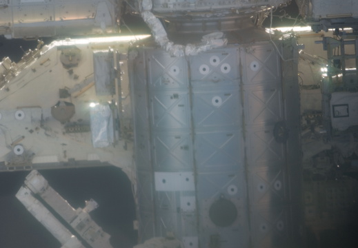 STS132-E-07358