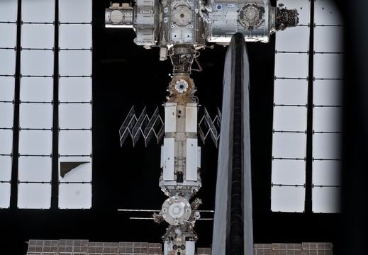 STS132-E-07816