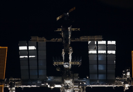 STS132-E-07244