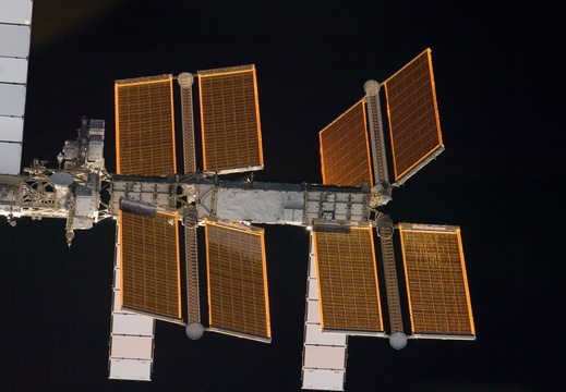 STS132-E-07279