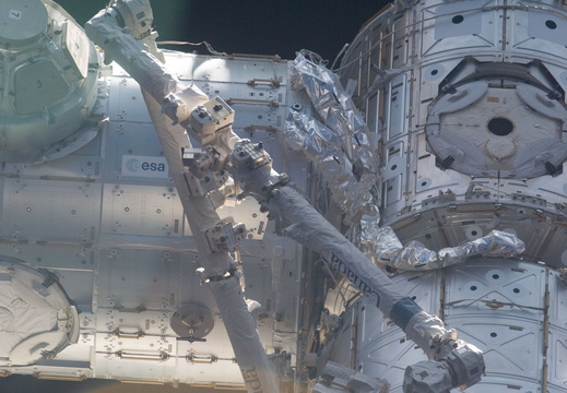 STS132-E-07411