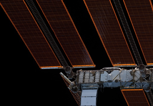 STS132-E-07865