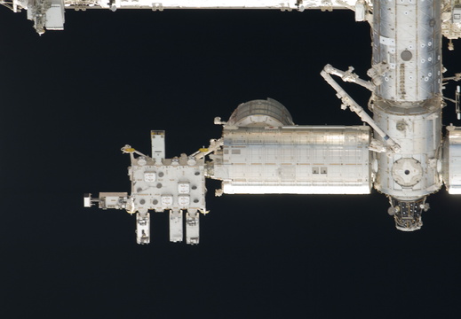 STS132-E-07301