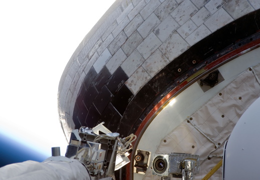 STS132-E-06994