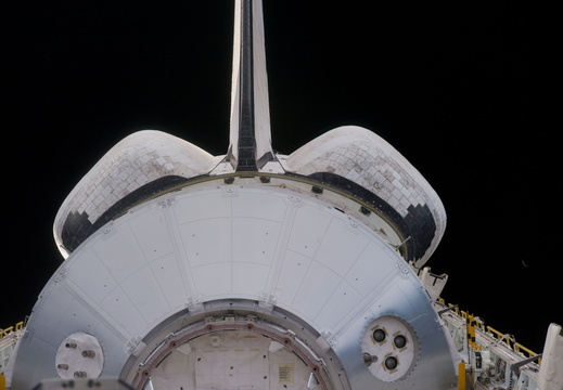 STS131-E-11097