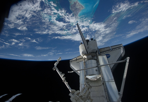 STS131-E-13900