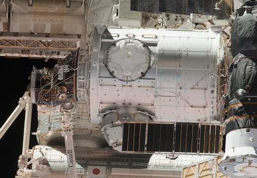STS130-E-13161