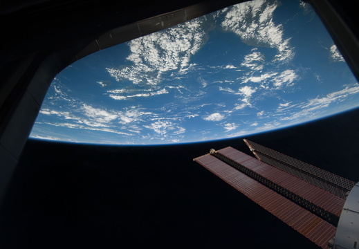 STS130-E-06604