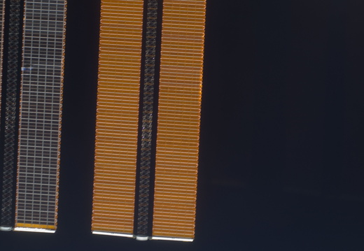 STS129-E-09335