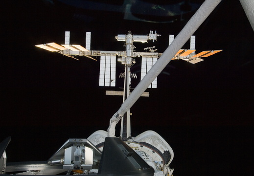 STS129-E-06445