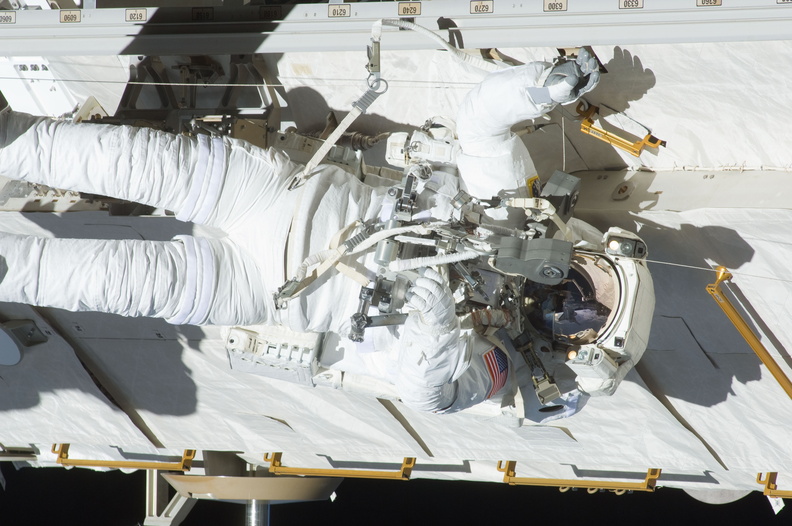 STS129-E-06723.jpg