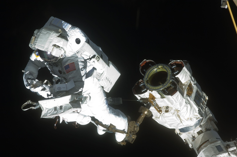STS129-E-06733.jpg